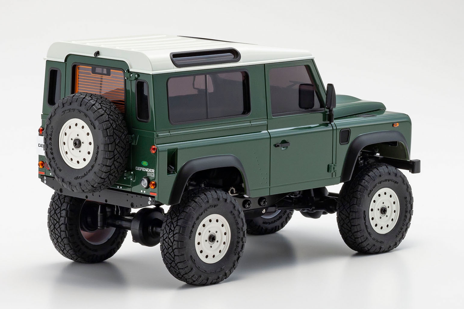 この色こそ!!『ディフェンダー』なのは私だけでしょうか？ | KYOSHO RC