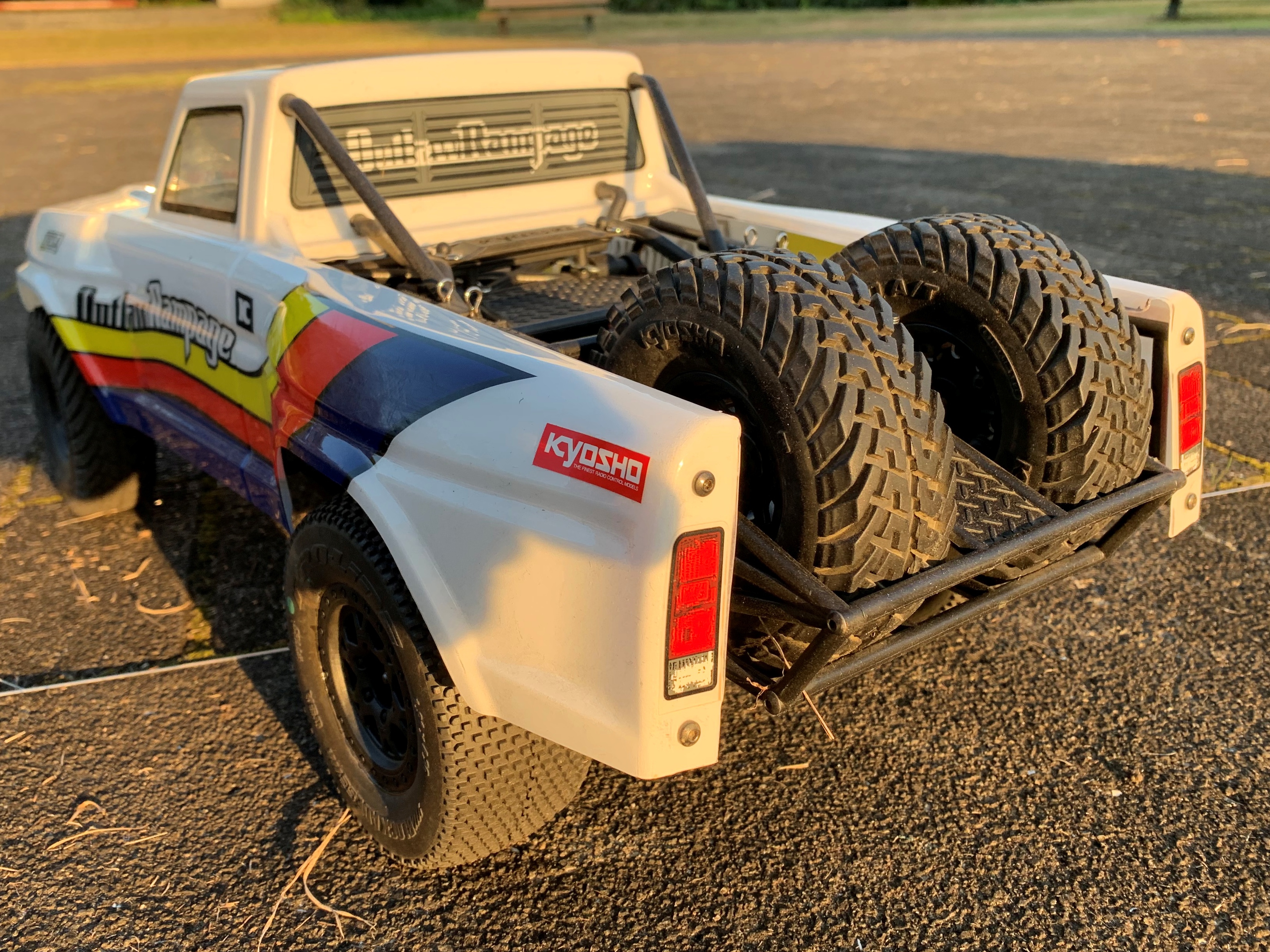 アウトローランページプロ 走行編3 | KYOSHO RC BLOG