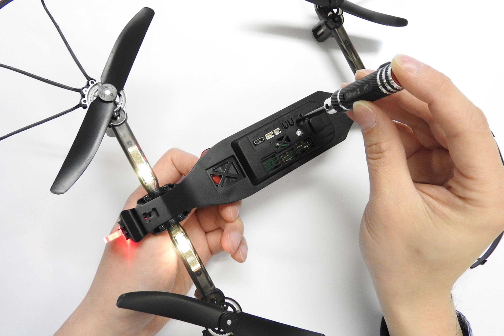 京商 エクスピードドローンモーター10mmセット 2個/右、2個/左 (ドローンレーサー) ラジコン用パーツ DRW002 dwos6rj Amazon | 京商 エクスピードドローンモーター10mmセット 2個/右