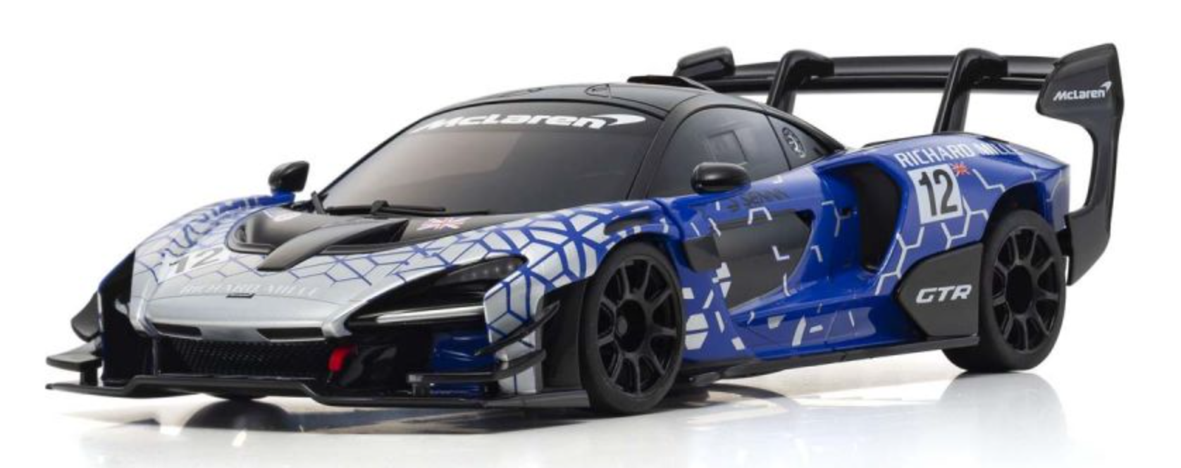 McLaren Senna GTR 公認ボディになります。週刊ミニッツ6月6日号
