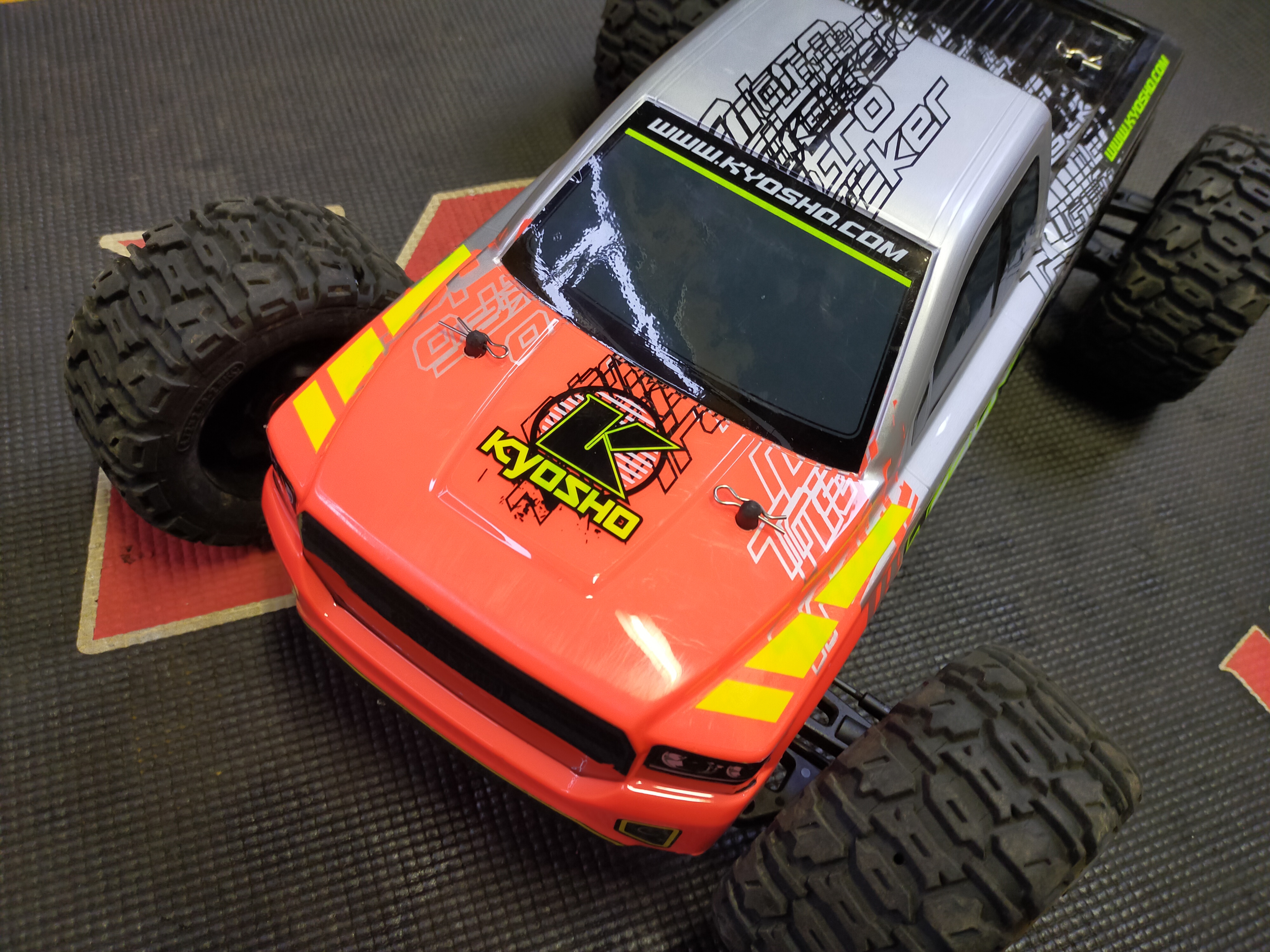 Amazon.co.jp: FORM kyosho 4サイクル スーパーテン FW03 FW04 2