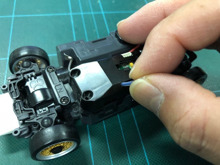 KYOSHOオンボードモニターでミニッツFPV体験！ | KYOSHO RC BLOG