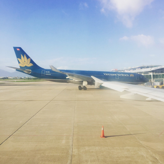 ベトナム旅行記 飛行機で空の旅 日本ただいま Quality Of Life