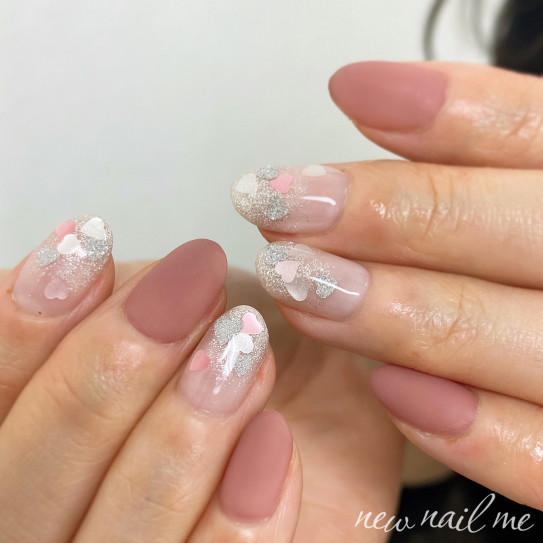 これからのおすすめはバレンタインネイル New Nail Me