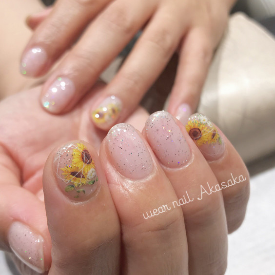 19年 夏のひまわりネイル特集 New Nail Me