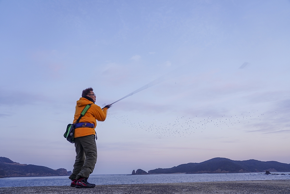 でかアジLSJ（ライトショアジギング）スタイル／回遊の群れをとらえて