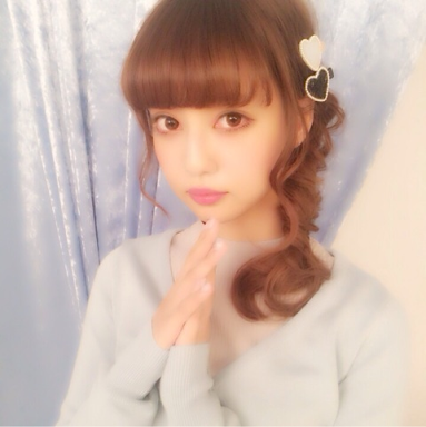 中村里砂 なかむらりさ モデル タレント Anemone Director Kadoの今年は絶対これが来る