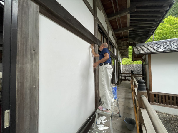 地震による壁の補修工事が始まりました Antouin S Ownd 地震による壁の補修工事が始まりました Antouin S Ownd