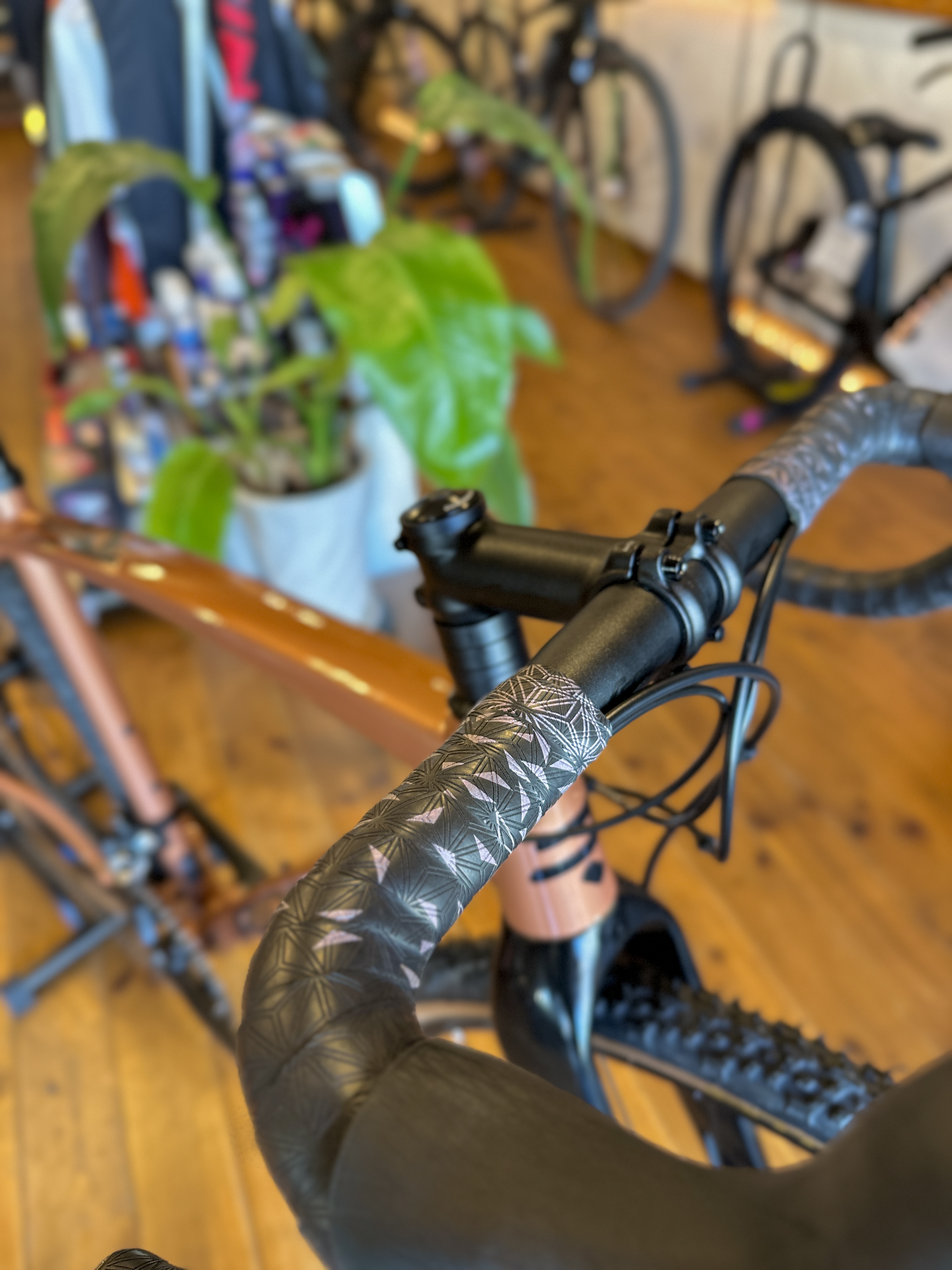 Kanzo A 入荷❗️RIDLEYのグラベルバイクモデル | BON VOYAGE Kanzo A 入荷❗️RIDLEYのグラベルバイクモデル | BON VOYAGE