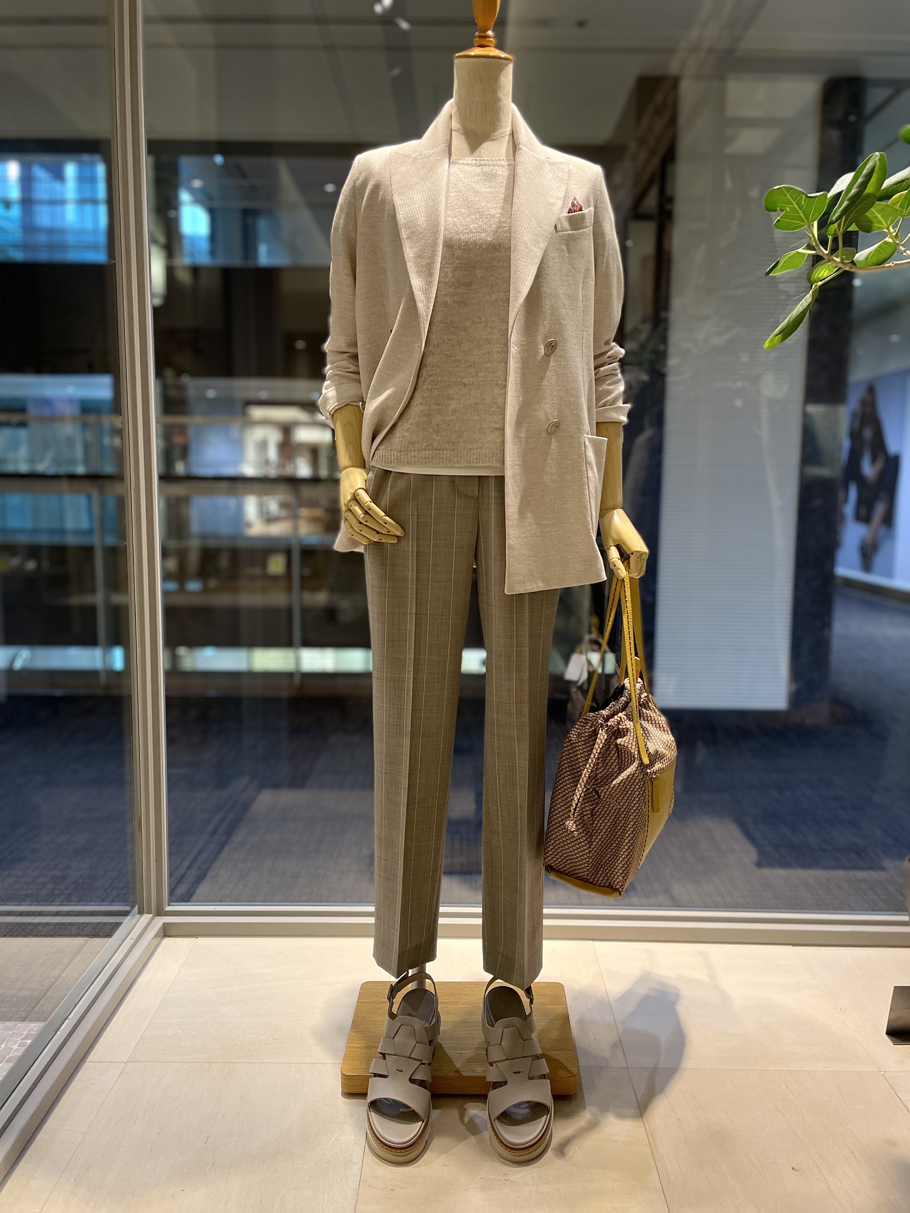 WOMEN'S STYLING | ignitefour WOMEN'S STYLING | ignitefour