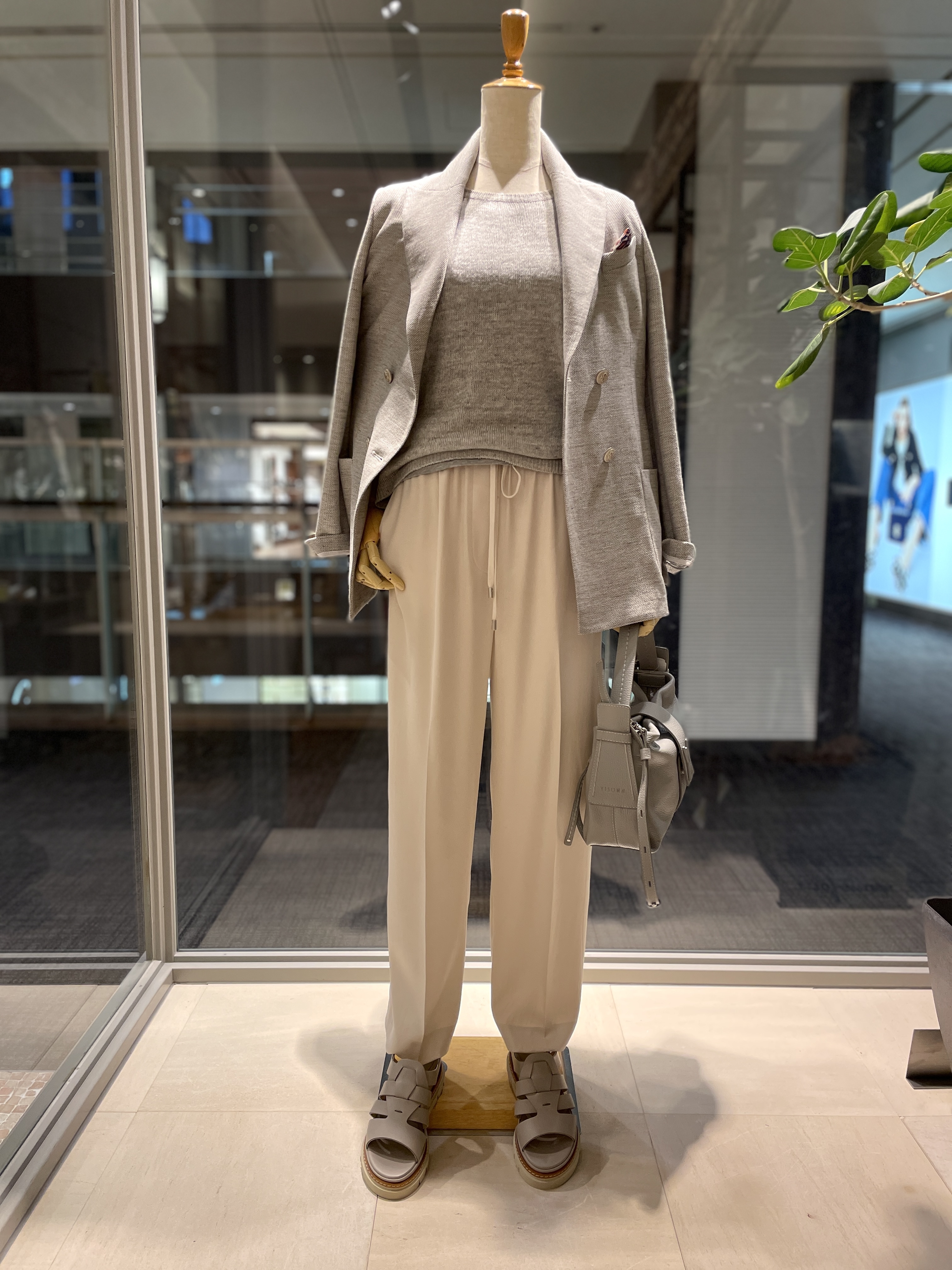 WOMEN'S STYLING | ignitefour WOMEN'S STYLING | ignitefour
