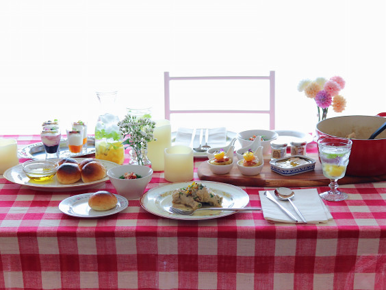 結婚記念日のブランチホームパーティー Colorful Morning Table