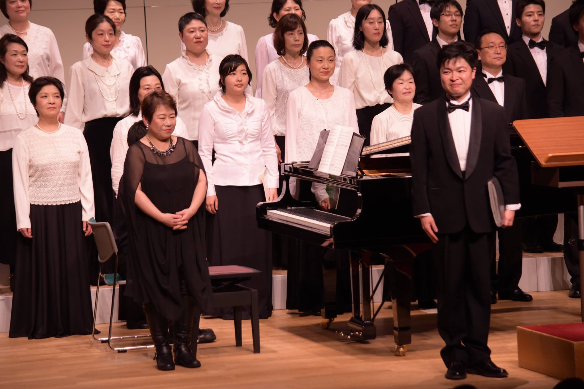 自分らしく歌う 小学生の合唱 ひびき合う声を育てる指導 前田美子 編