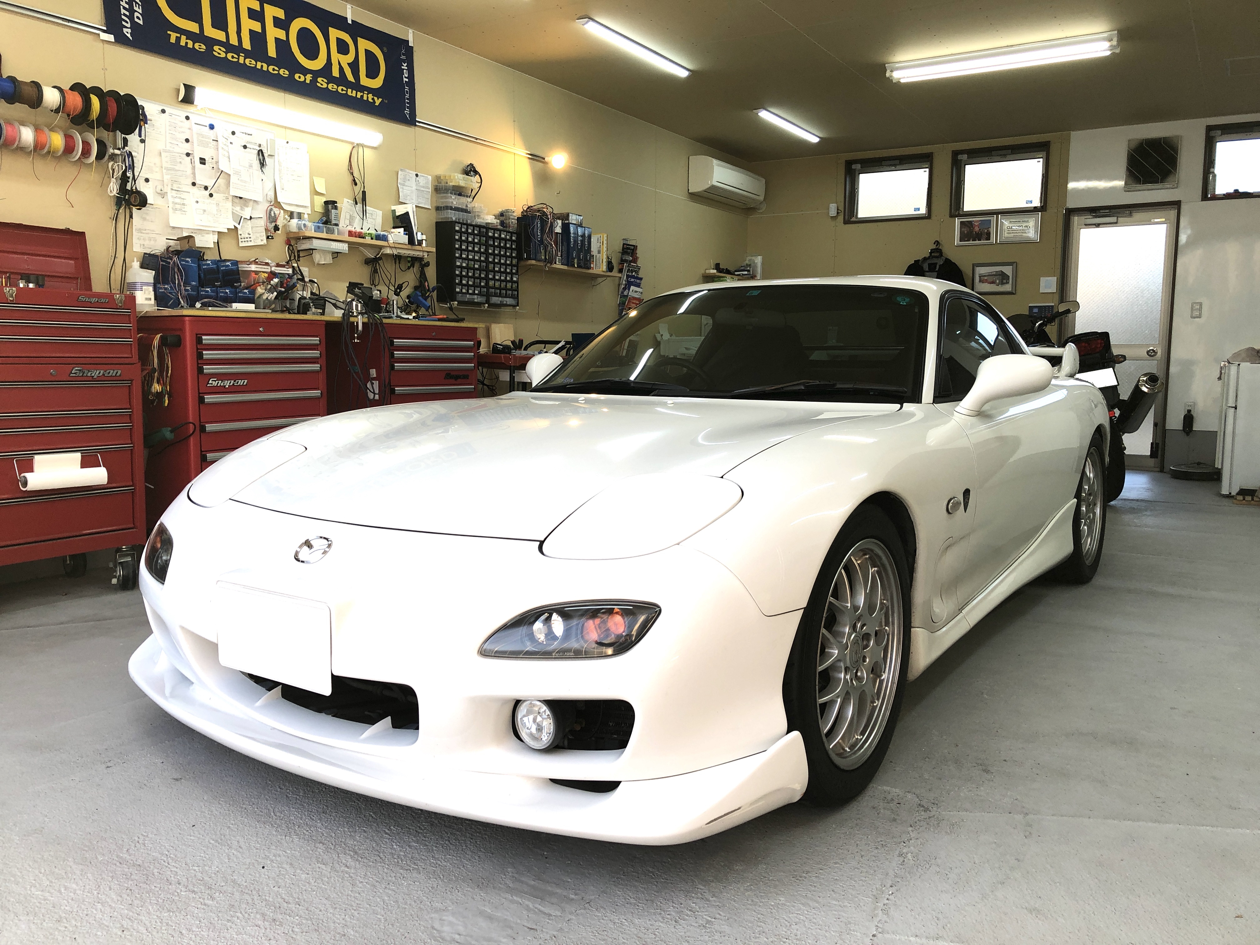 RX-7 クリフォードカーセキュリティ | GARAGE FLOW