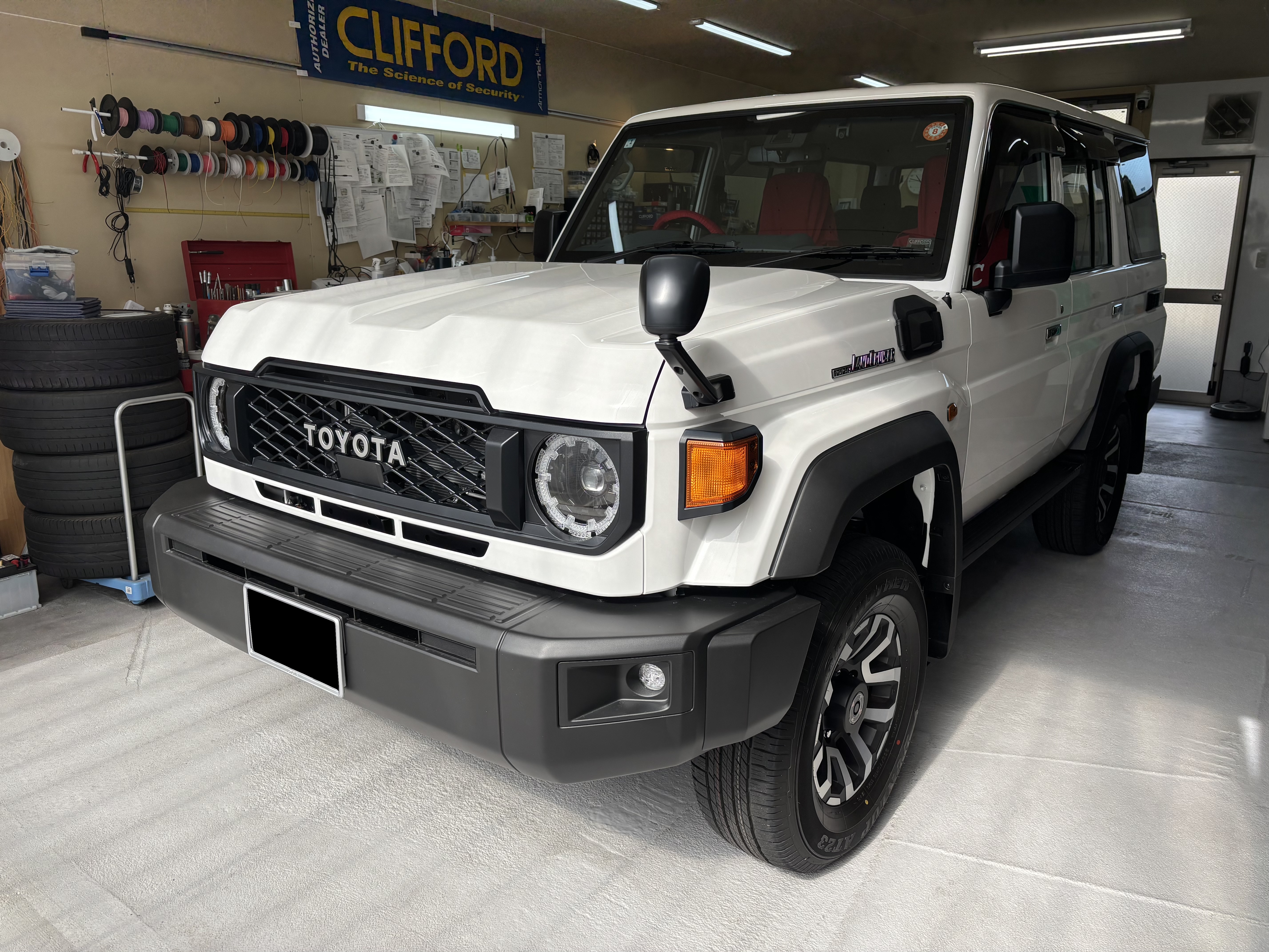 クリフォードIntelliGuard880J・ココセコム(ランクル70