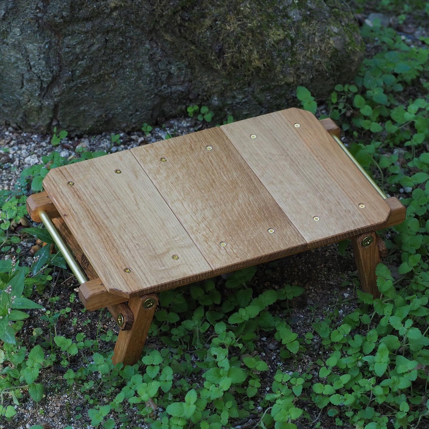 tiny table | 0229