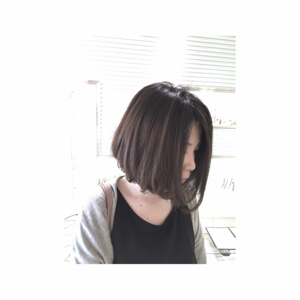 妊婦さんにおすすめのヘアカラー 頭皮に優しく伸びても気になりにくい オシャレな大人バレイヤージュグラデーションカラー 北千住の美容室 スムーズ ディレクター工藤ユウキ くせ毛 ショートカット特化形美容師 妊婦さんにおすすめのヘアカラー 頭皮に優しく伸びても気になりにくい オシャレな大人バレイヤージュグラデーションカラー 北千住の美容室 スムーズ ディレクター工藤ユウキ くせ毛 ショートカット特化形美容師