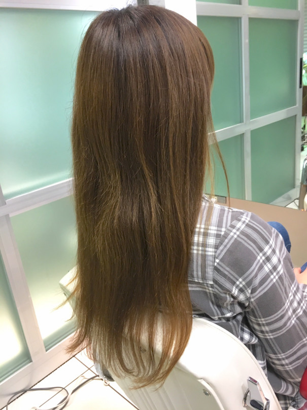 まだ早くない 2日連続で 春っぽいヘアカラー にしてくださいと言われて提案した先取りピンク べリピージュ はこちら 北千住の美容室 スムーズ ディレクター工藤ユウキ くせ毛 ショートカット特化形美容師