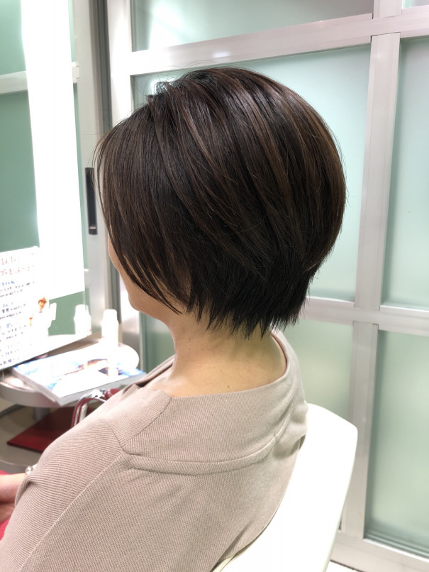 18年 夏のヘア ショートヘア ボブならこれっ 北千住の美容室 スムーズ ディレクター工藤ユウキ くせ毛 ショートカット特化形美容師 18年 夏のヘア ショートヘア ボブならこれっ 北千住の美容室 スムーズ ディレクター工藤ユウキ くせ毛 ショートカット特化形美容師