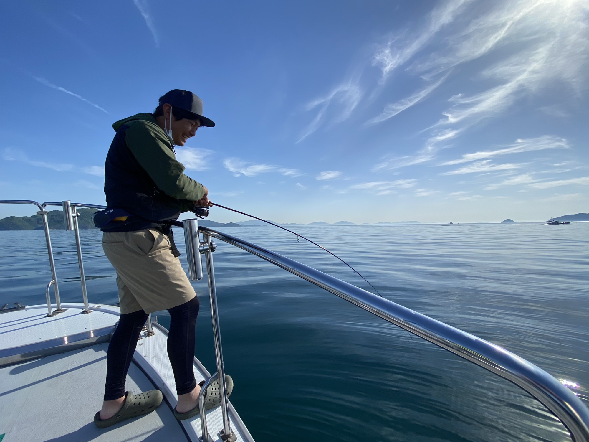 真鯛狙い OFF SHORE FISHING GUIDE YELLOWTAIL