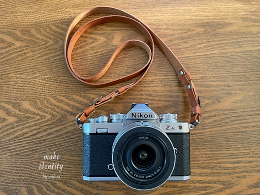 使用例】Classic カメラストラップ15mm版 (Nikon Zfc) | MilezaWorks