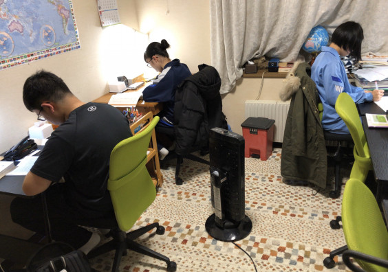 最後の期末テストで学年トップ 青森市未来塾