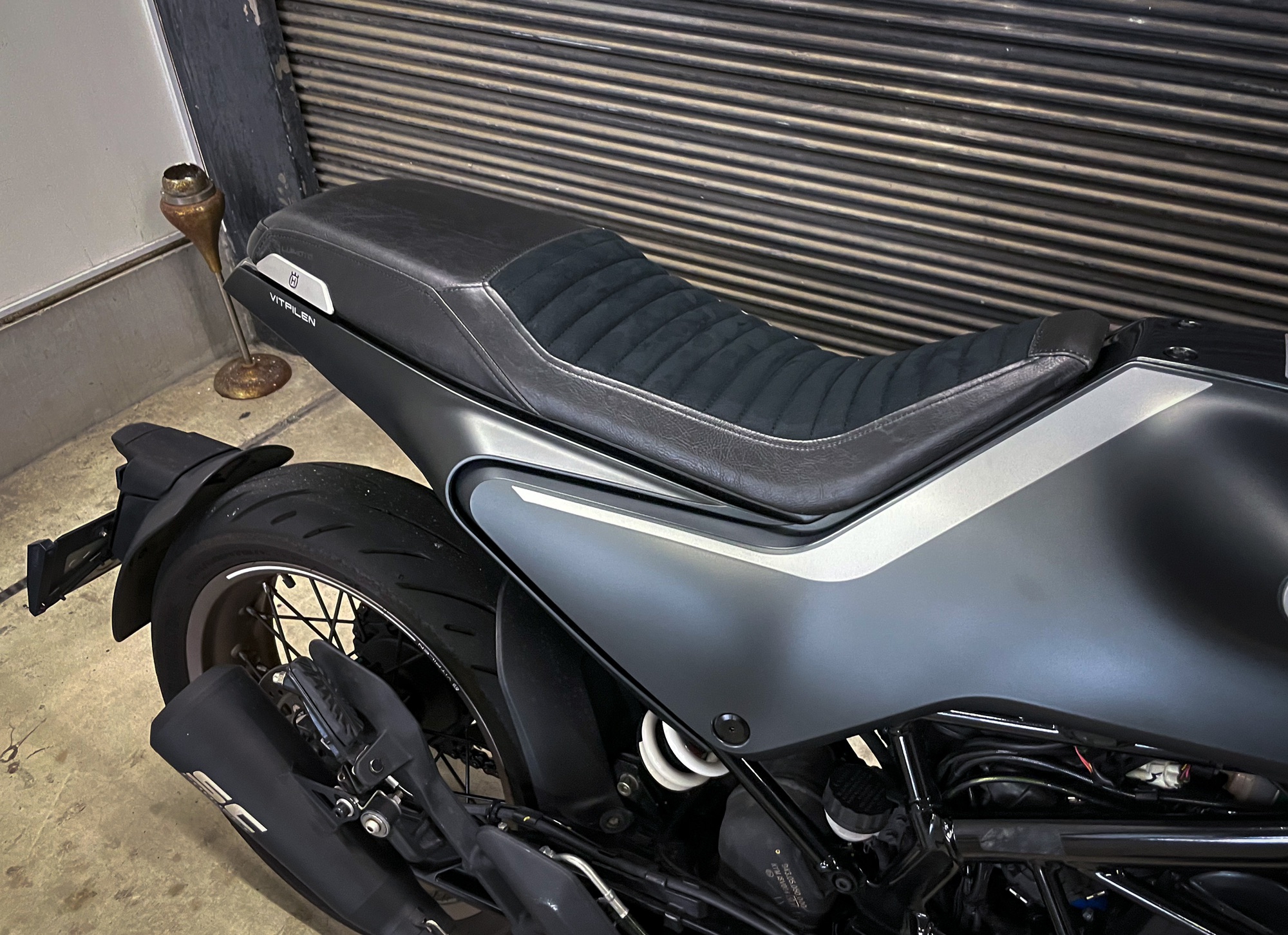 ハスクバーナ ヴィレットピレン401用 エルゴシート スヴァルトピレン