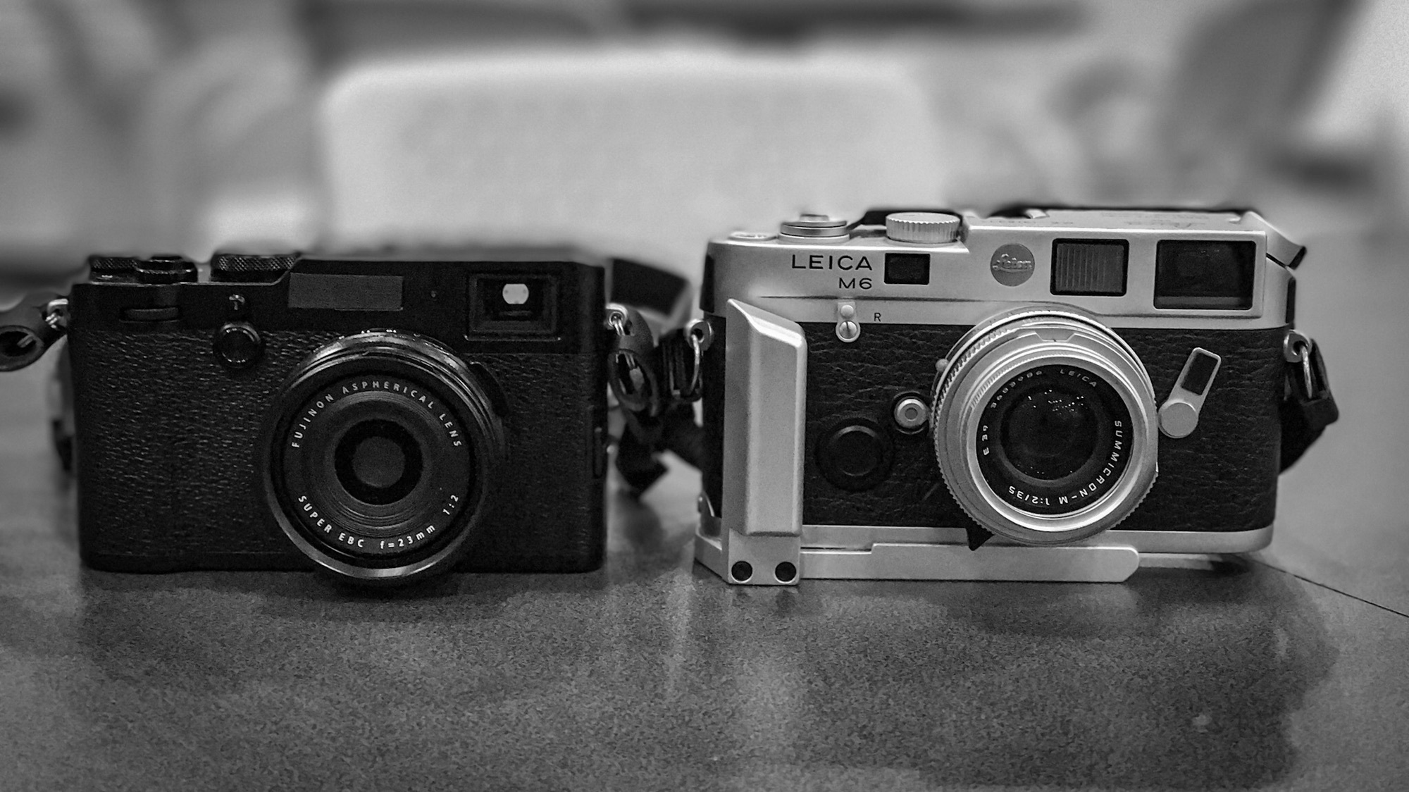 【撮影可　一部難あり】FUJIFILM X100F 黒　シャッター8800回 20170119144632_56_.jpg