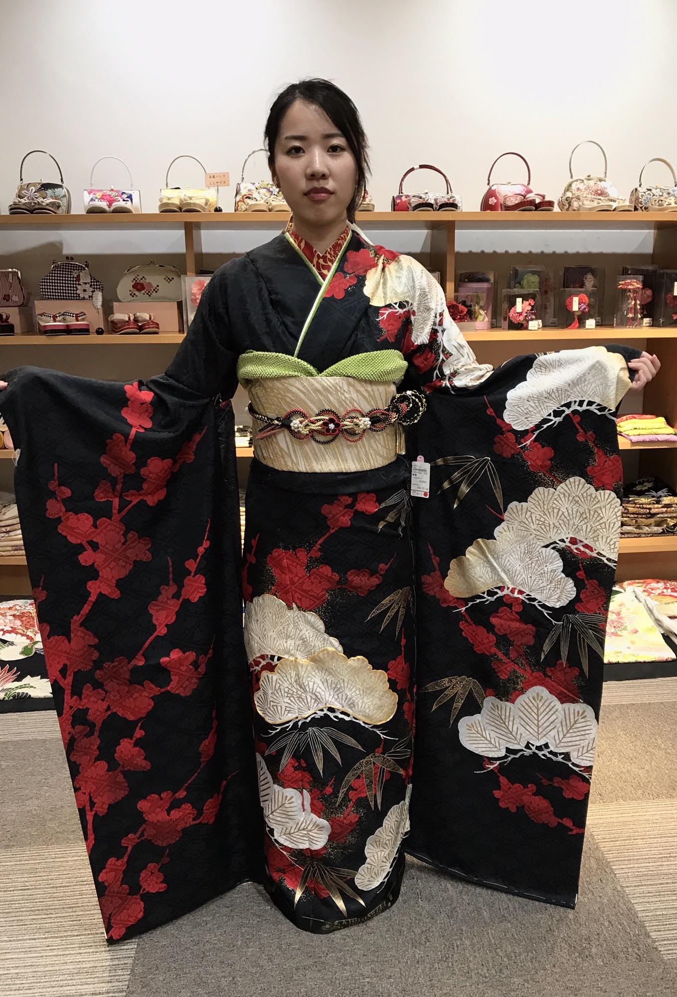 アンティーク 黒地振袖 鳳凰 松竹梅 松竹梅 | 着物 ブログ 着物
