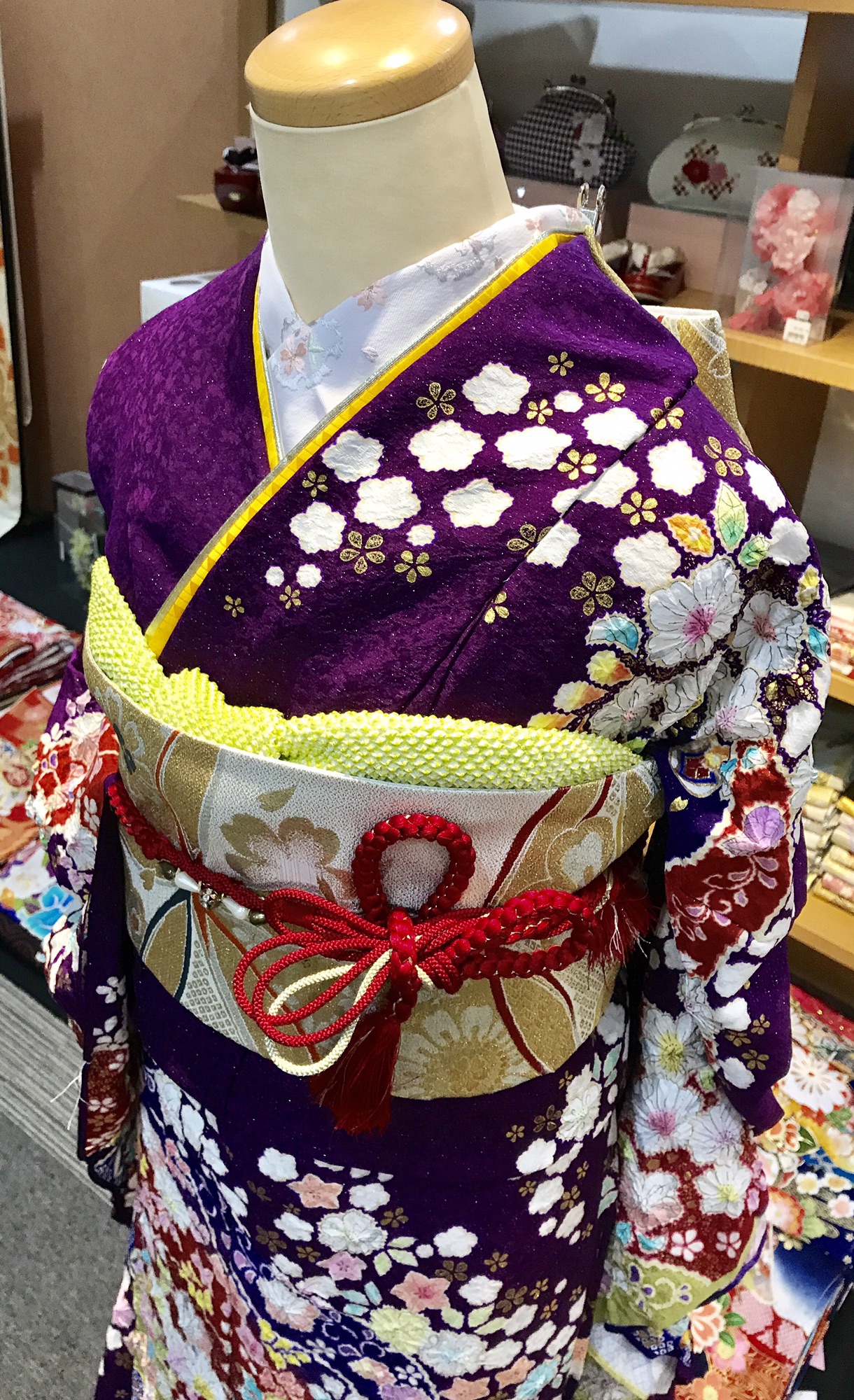 紫辻ヶ花の振袖コーディネート♡ | 振袖・着物の専門店 静岡市「和ろうど」