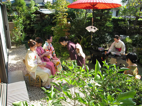 耕日庵茶庭での茶会風景 茶道教室 裏千家 耕日庵ブログ 千葉県千葉市