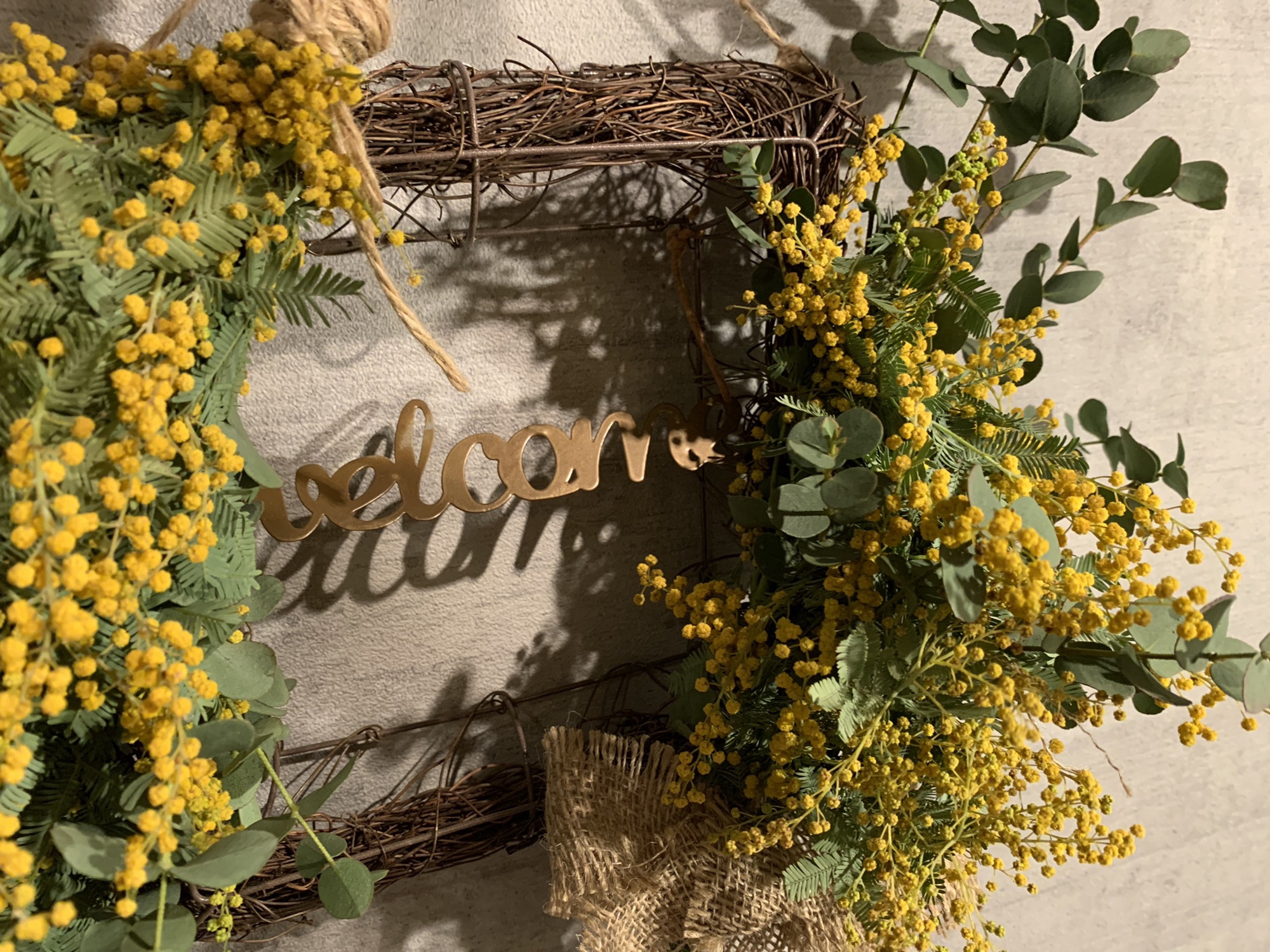 ミモザとユーカリのスワッグ　ウェルカムボード mimosa welcomeboard | ドライフラワー専門店 LYRICAL