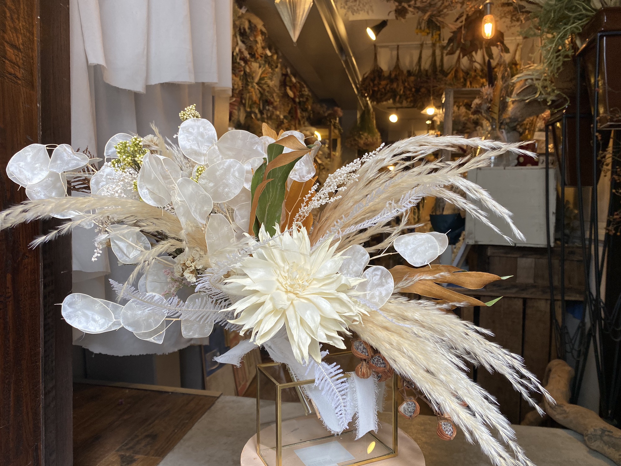 Lunaria(ルナリア ) | ドライフラワー専門店 LYRICAL