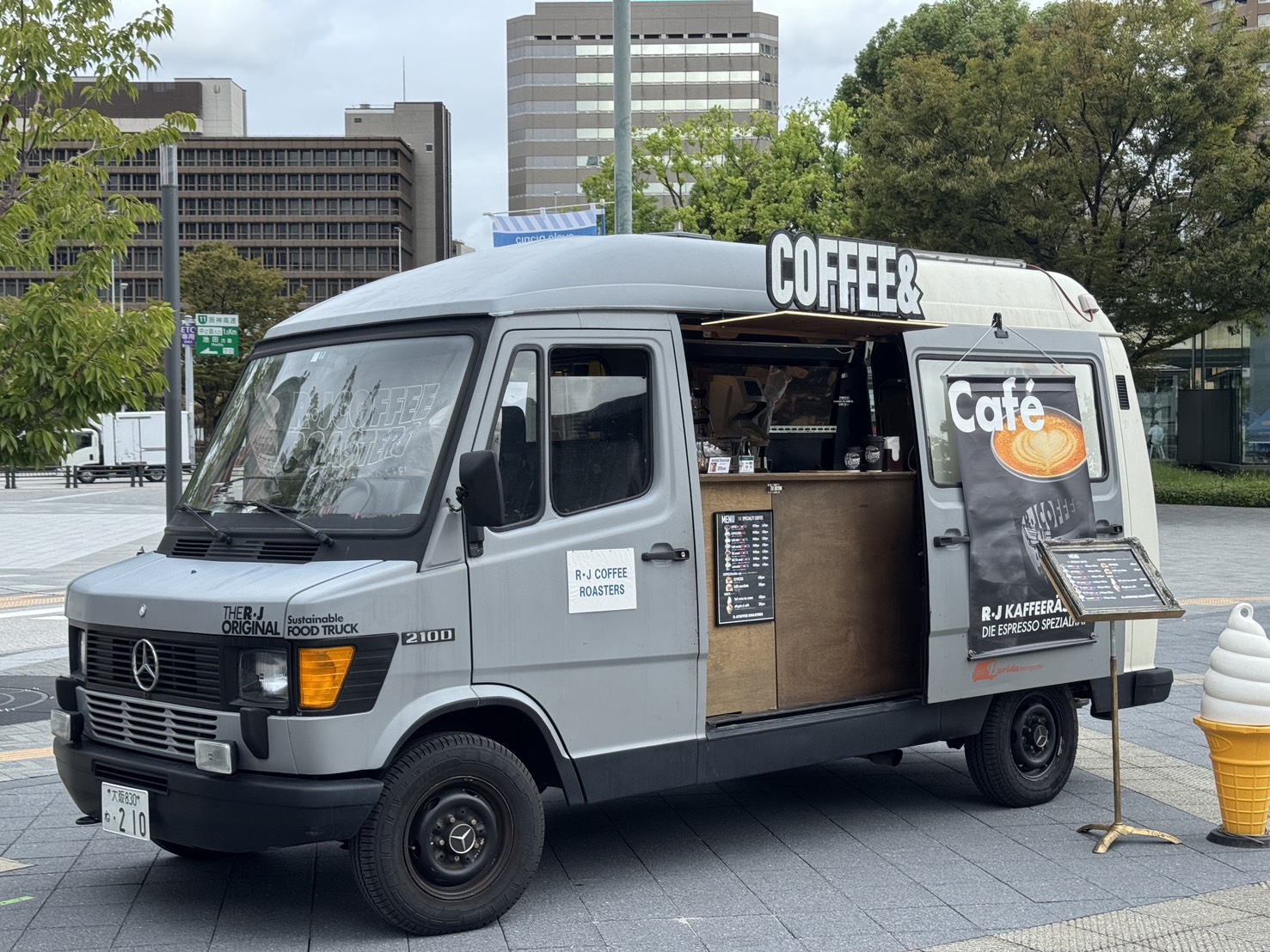 販売車両 | メルセデス・ベンツ 商用車 トランスポーター スプリンター