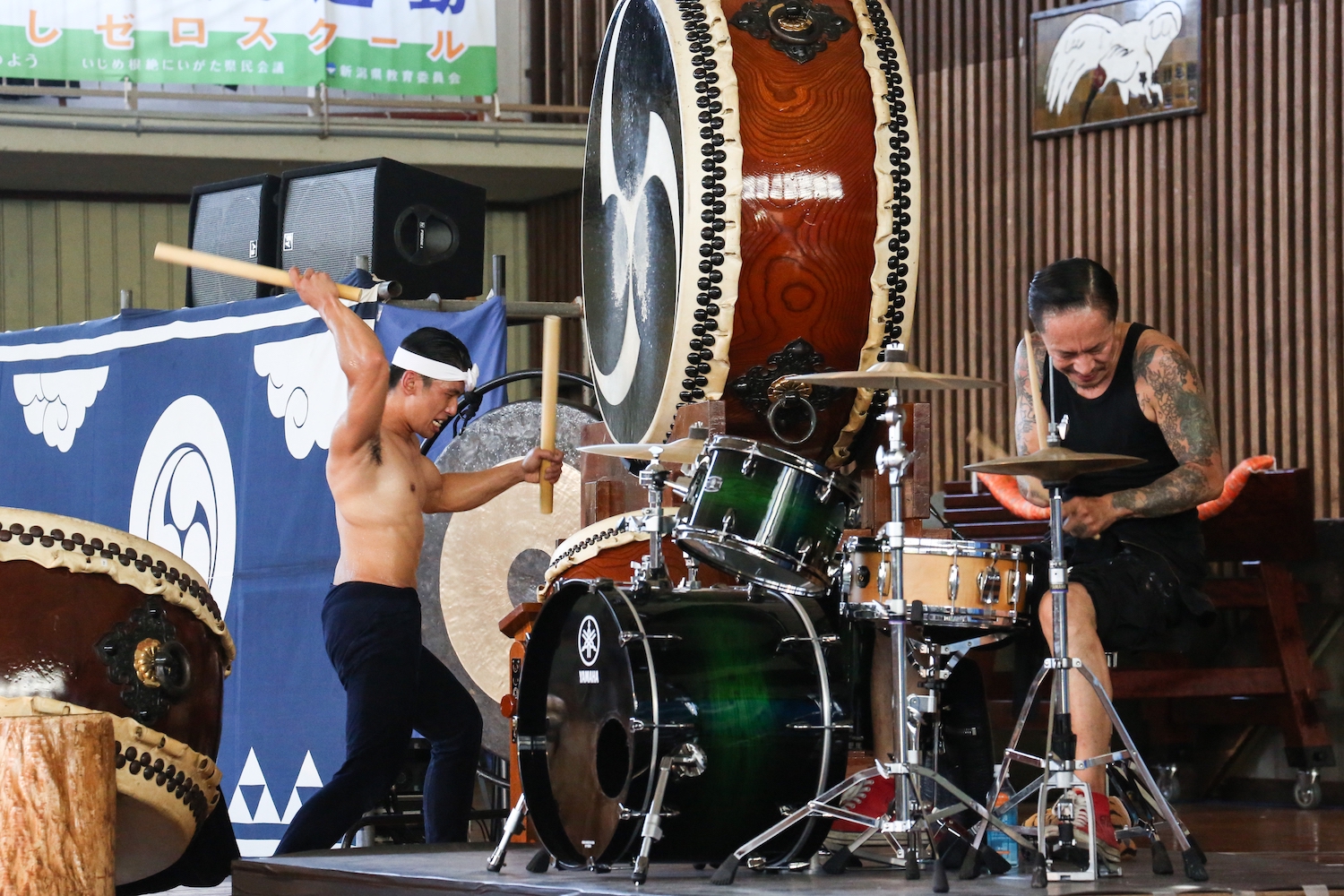 ドラムと和太鼓の即興叩きライブが実現。【中村達也 × 中込健太（鼓童