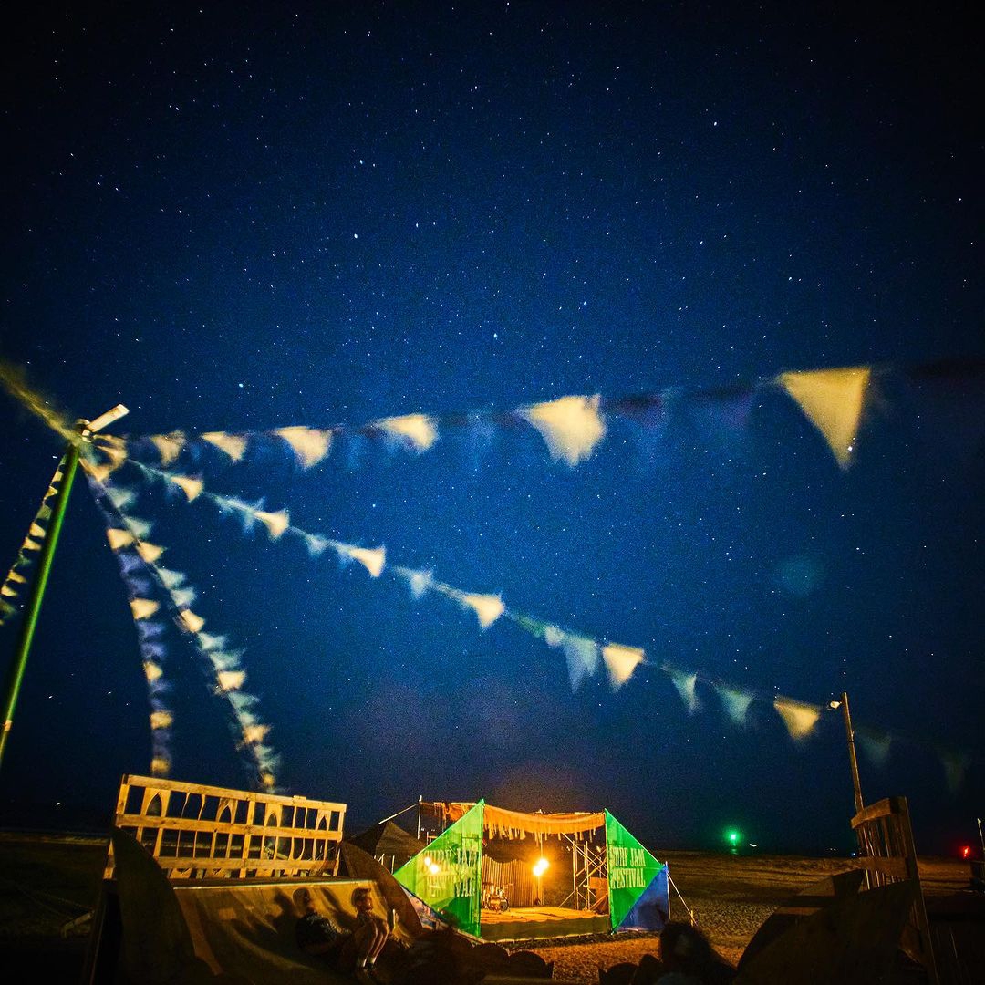 【SURF JAM FESTIVAL】外房の夏休みは大原海水浴場でのフリーパーティーから。 フリーペーパー DEAL（ディール）