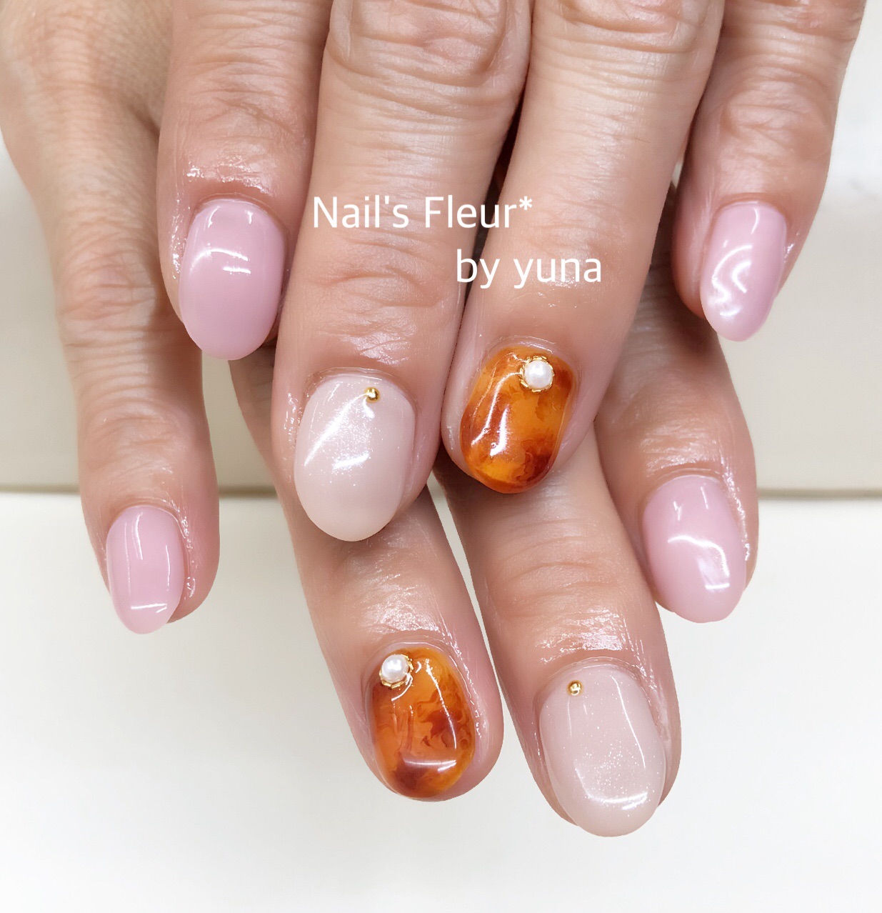 べっ甲ネイル シアー系ピンクと Nail S Fleur