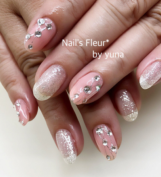 豪華で人気 ストーンアートネイル Nail S Fleur 豪華で人気 ストーンアートネイル Nail S Fleur