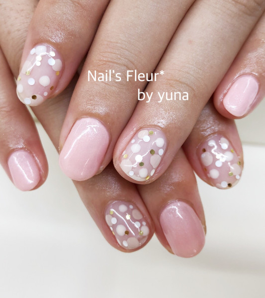 キュートなドットネイル Nail S Fleur