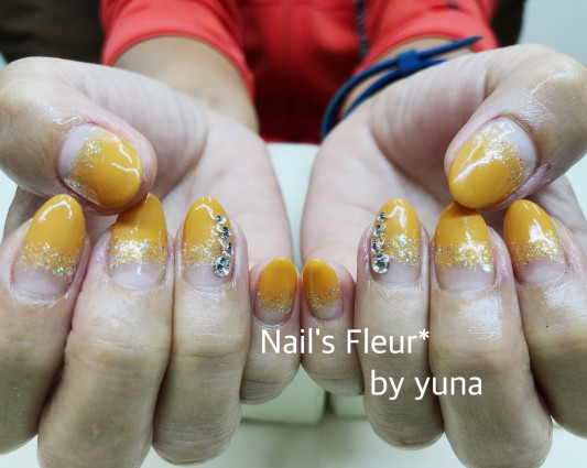 マスタード グラデーションネイル Nail S Fleur