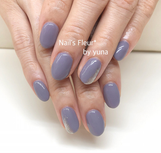 パープルグレーにラメをひと筆 Nail S Fleur