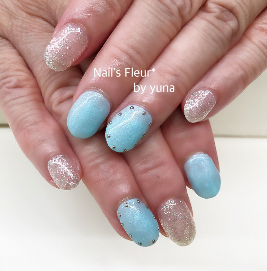 囲みブリオンでクールに Nail S Fleur