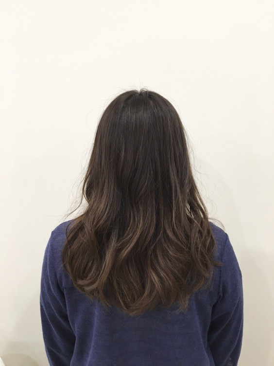 30代のグラデーションカラー Ishitamania