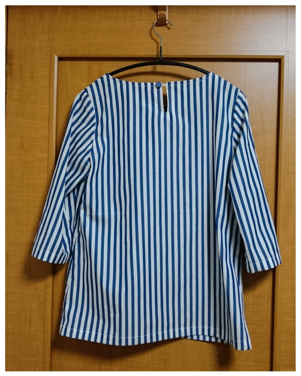 Stripe Blue White 一歩間違えたらローソンの店員みたいになりそうなブラウス Roomsetsu 5 Stripe Blue White 一歩間違えたらローソンの店員みたいになりそうなブラウス Roomsetsu 5
