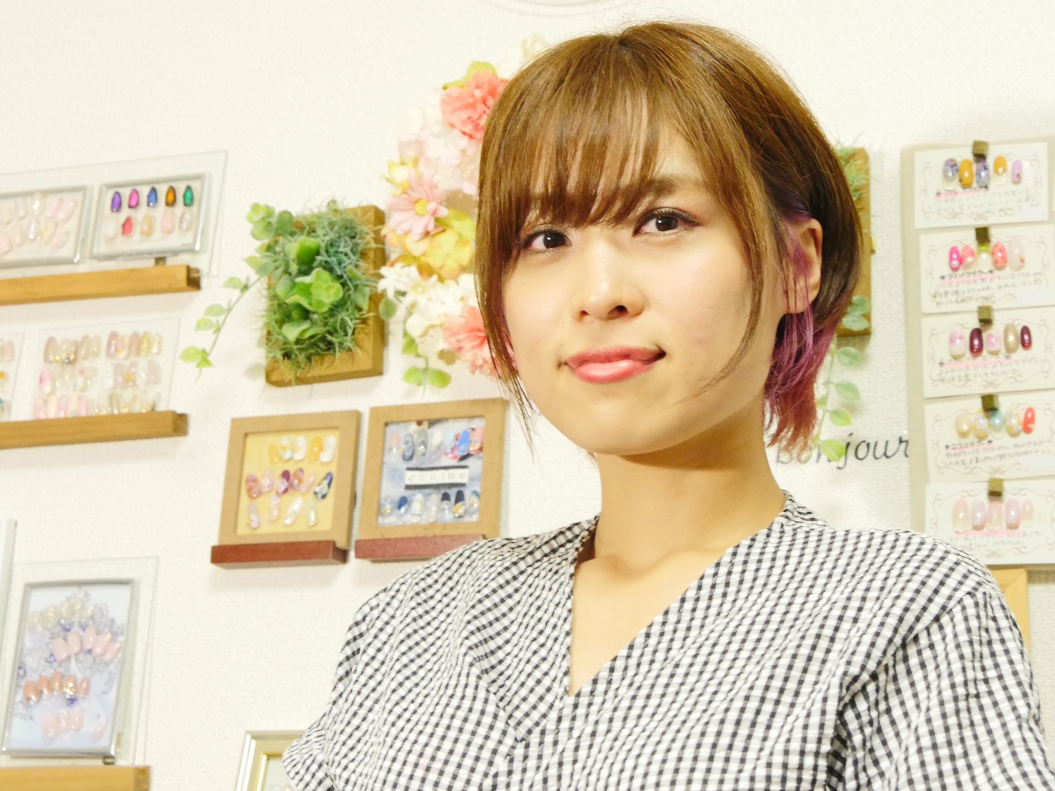8 1 木 よる9時 ならマガradio ゲストはネイルサロン Nailroom Emu の中西美帆さん ならマガradio Official Website