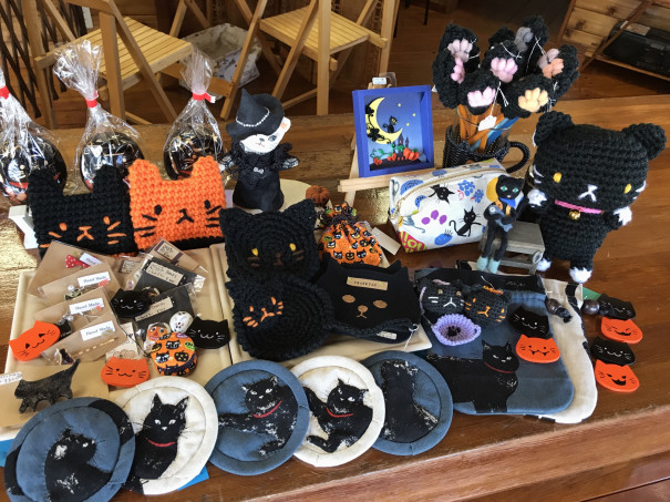 ハロウィン黒猫フェア開催中 手作り猫雑貨専門店 猫のひげ