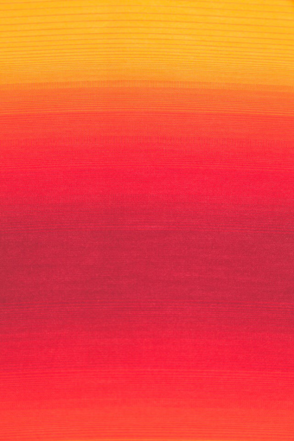 派手な色ってどんな色 宝塚 西宮 神戸 川西 パーソナルカラーであなたをおしゃれに カラーリストいろは