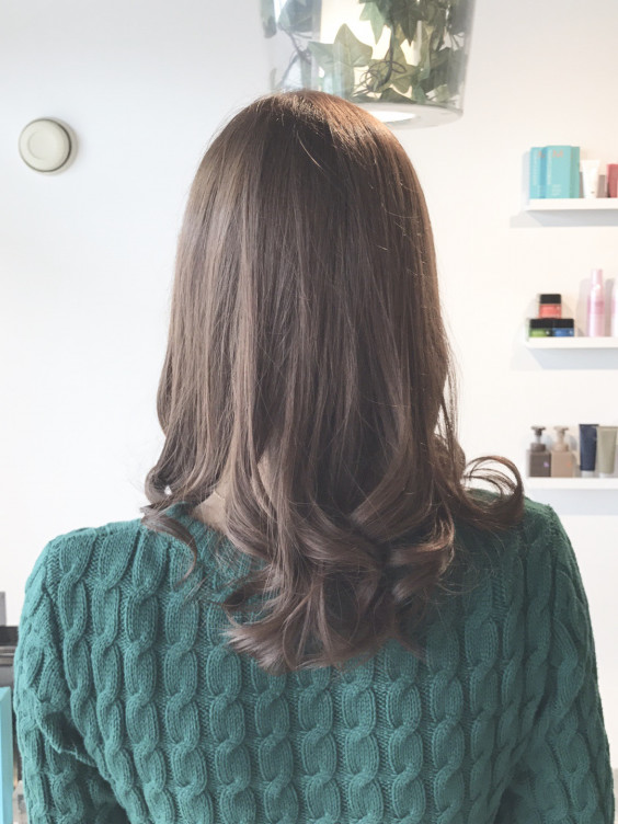 19春夏 トレンド髪色は ベージュカラー 松山市にある美容室 Frames Hair Design フレイムスヘアデザイン 19春夏 トレンド髪色は ベージュカラー 松山市にある美容室 Frames Hair Design フレイムスヘアデザイン
