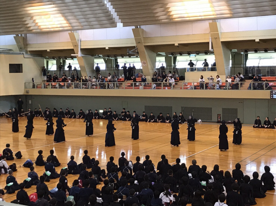 大阪体育大学剣道部の学生さんによる指導稽古 平野剣道協会 大阪体育大学剣道部の学生さんによる指導稽古 平野剣道協会