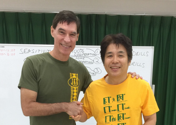 インストラクター紹介 タクティカル シラット インストラクター紹介 タクティカル シラット